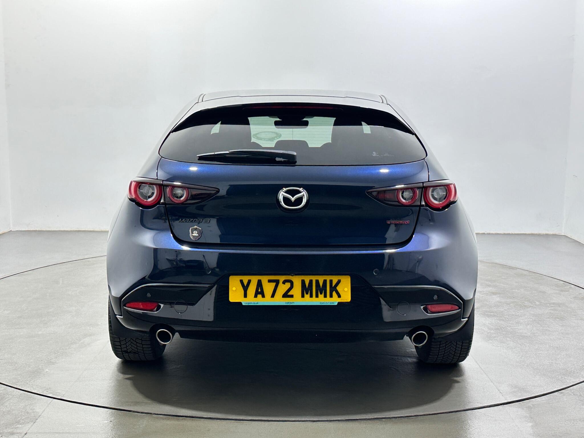 Mazda Mazda3 view 7