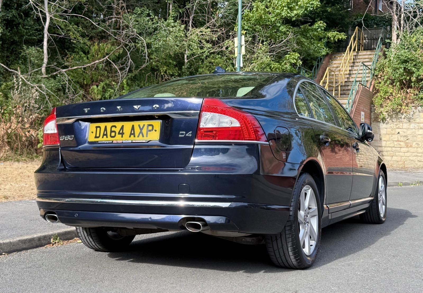 Volvo S80 view 22