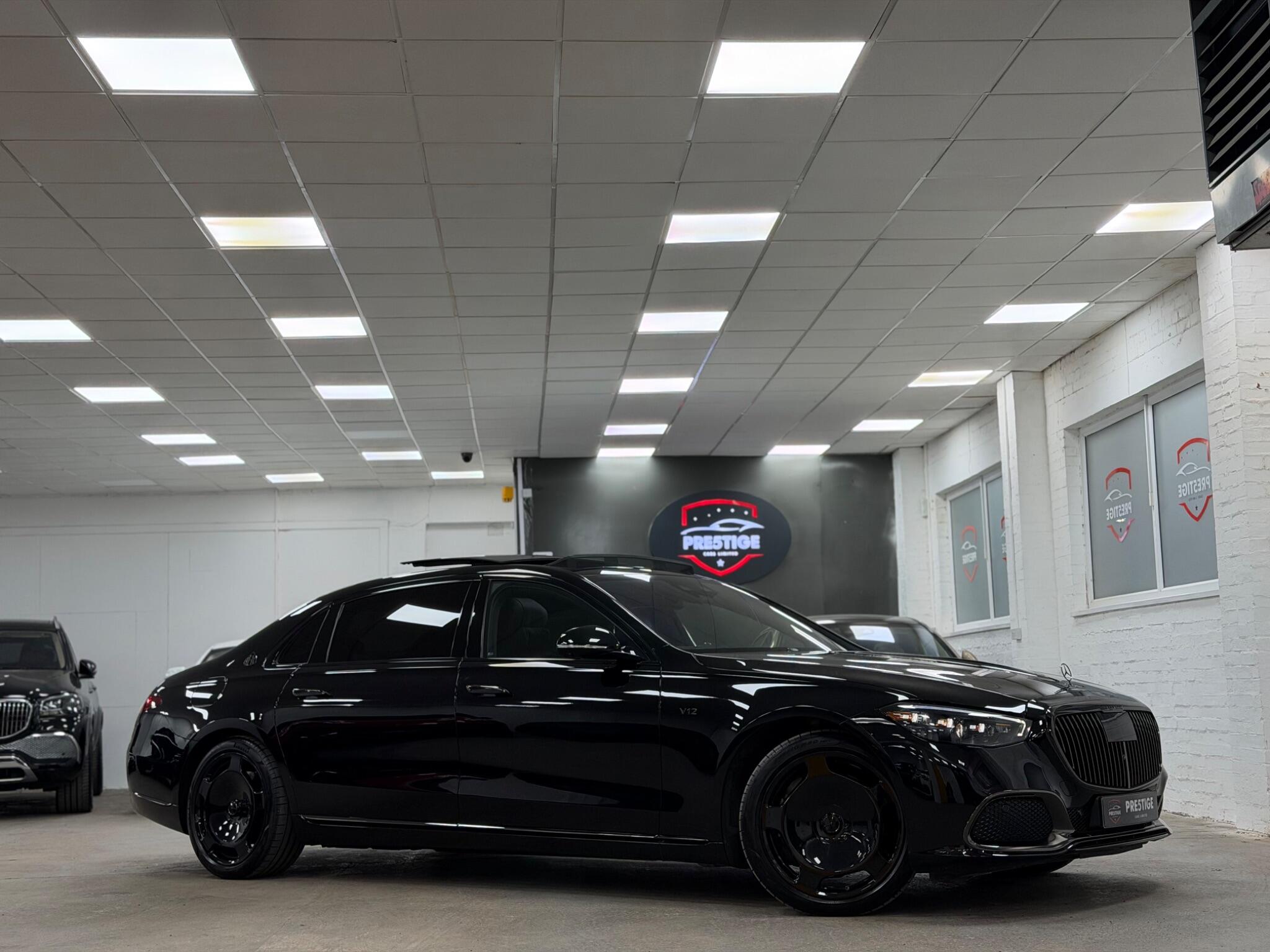 Mercedes-Benz S-Class view 5