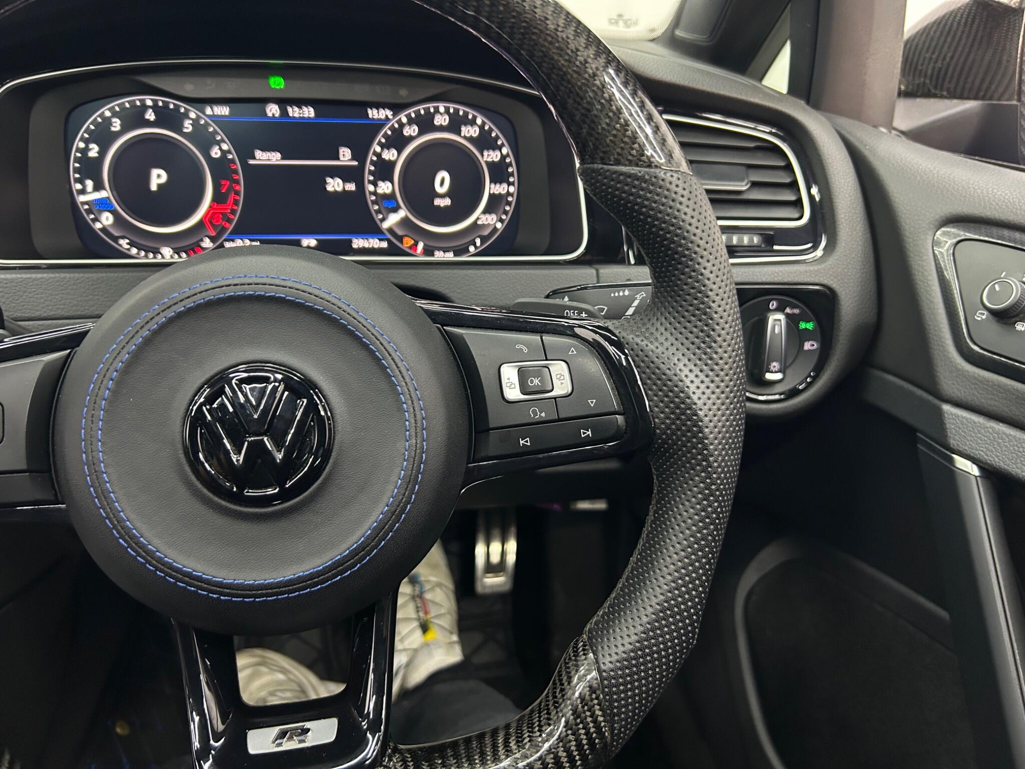Volkswagen Golf view 42