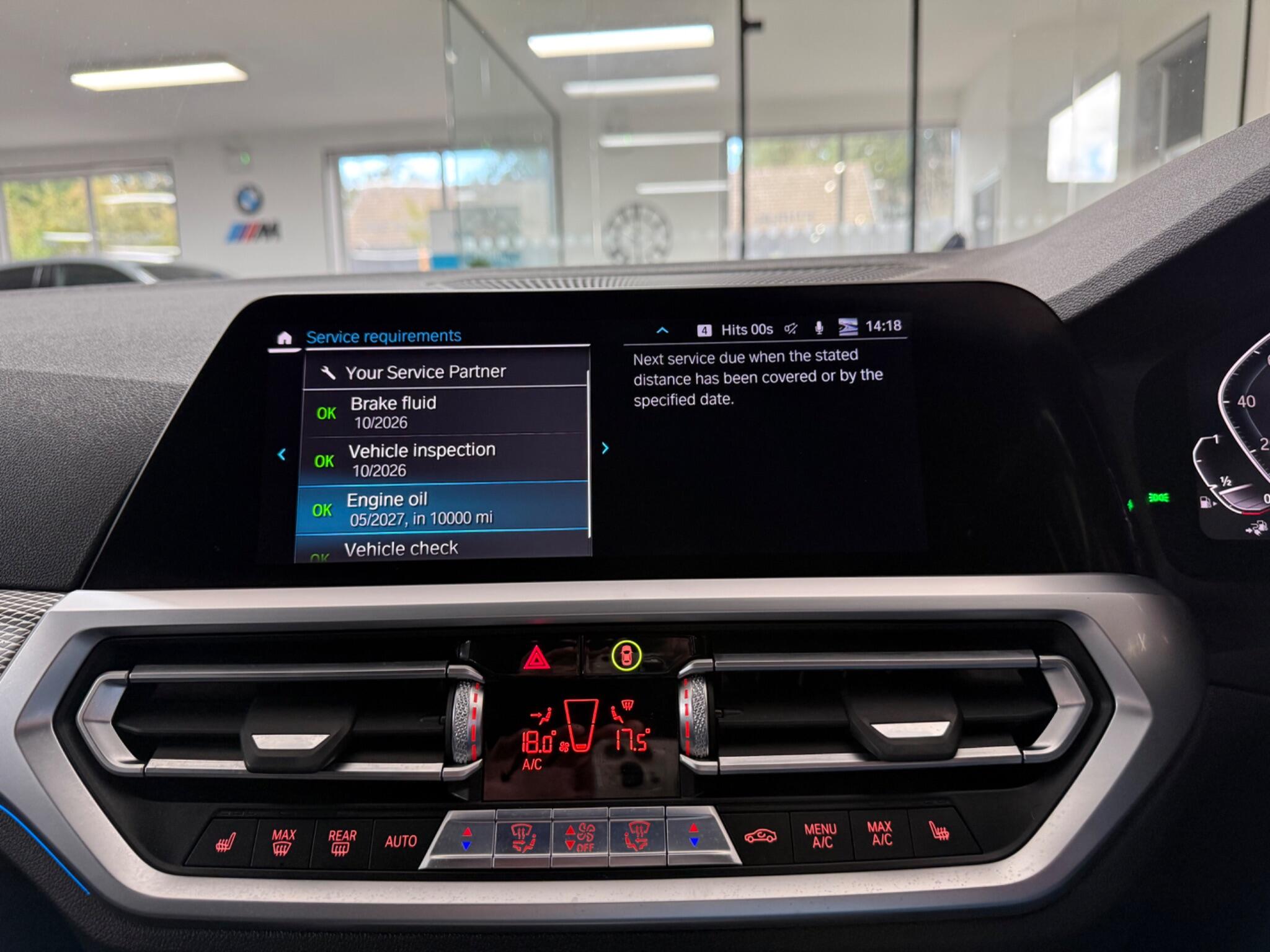 BMW 3 Series view 14