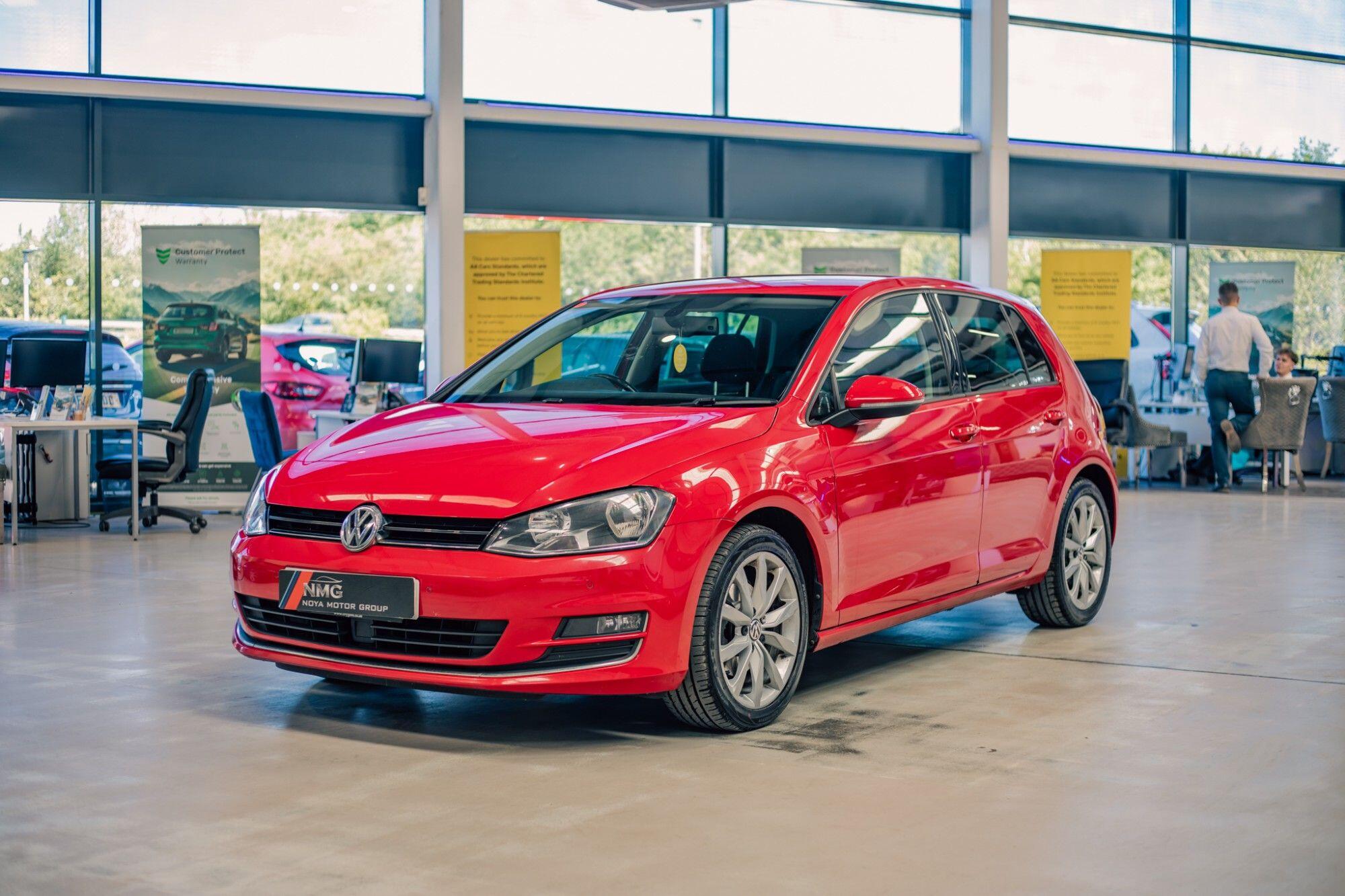Volkswagen Golf view 11
