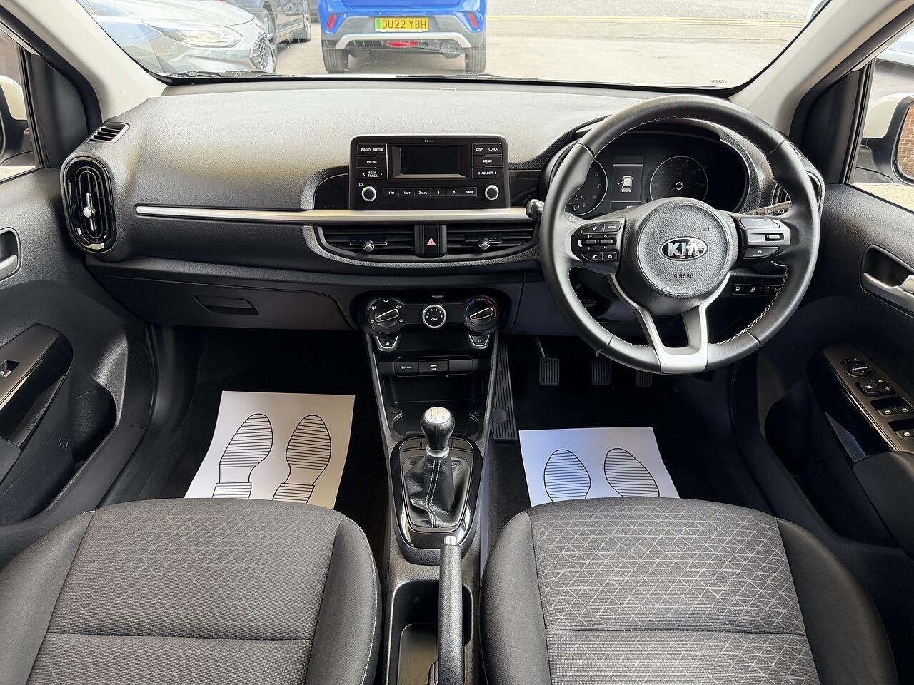 Kia Picanto view 8