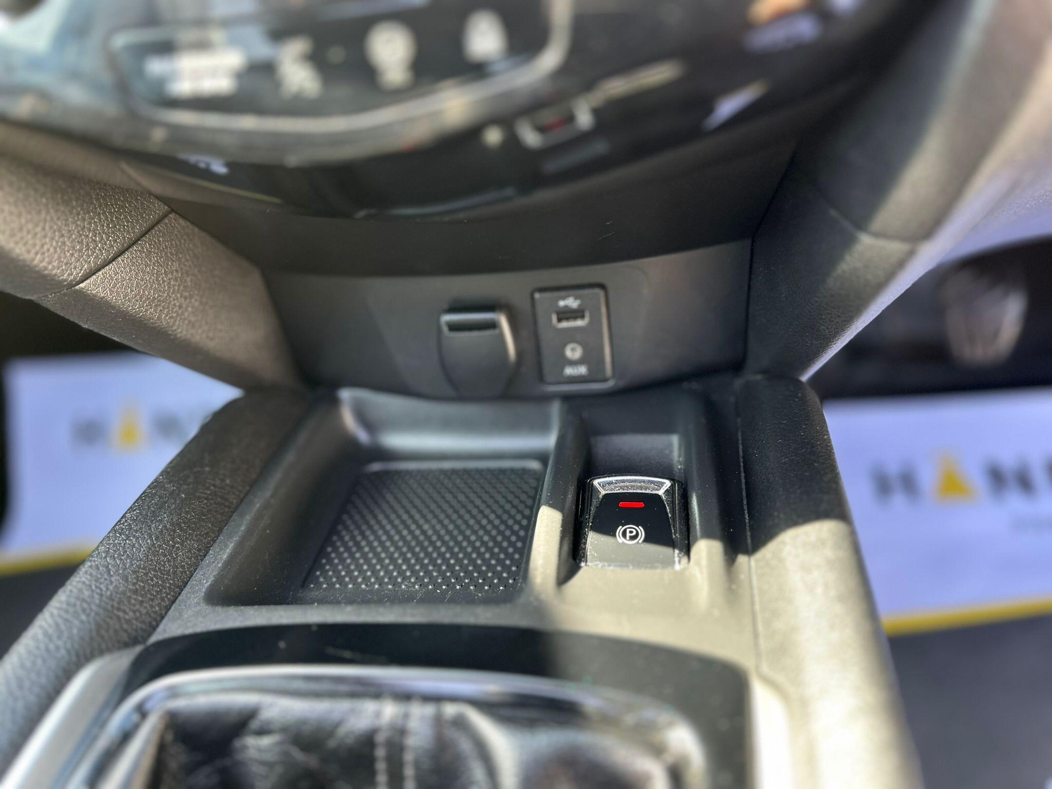 Nissan X-Trail view 29