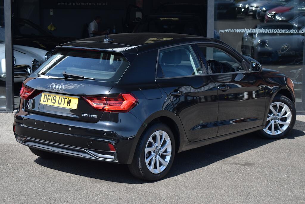 Audi A1 view 7