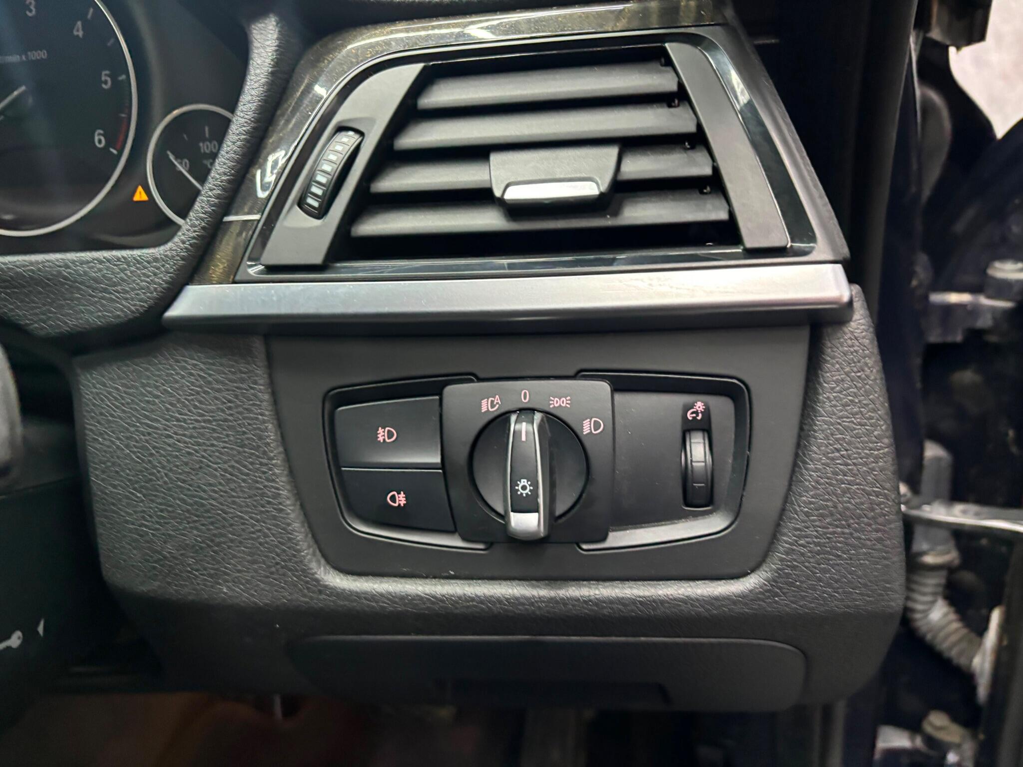 BMW 4 Series Gran Coupe view 12
