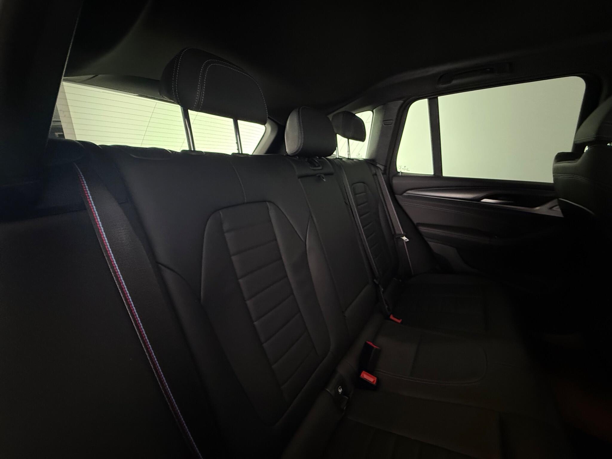 BMW X3 view 35