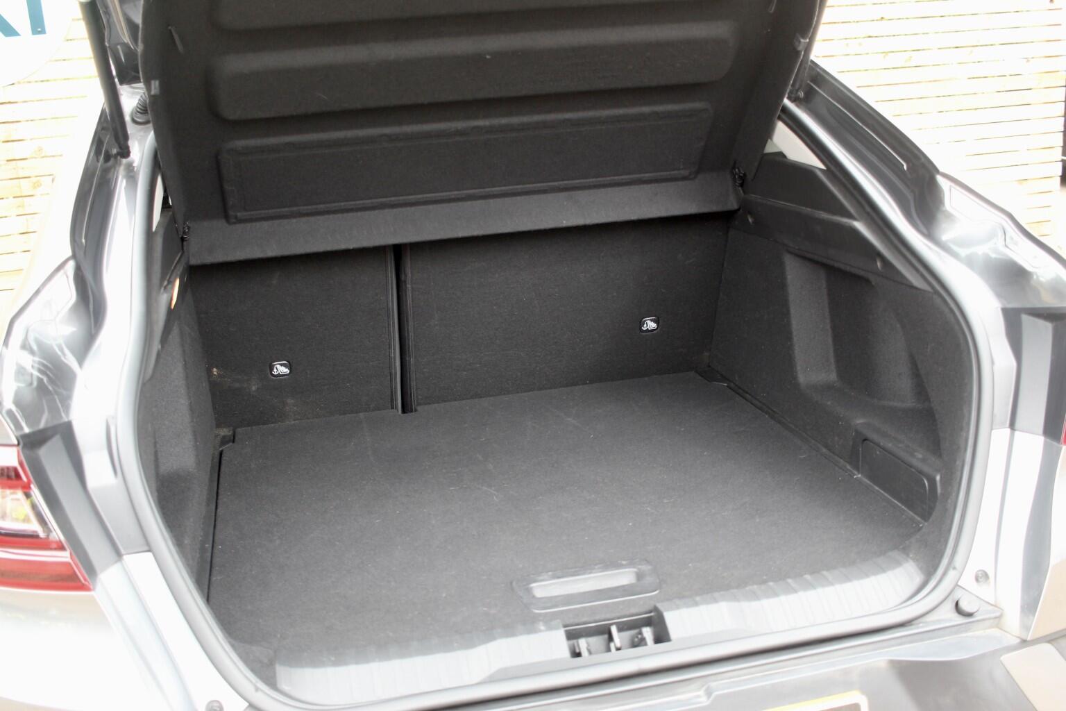 Renault Arkana view 38