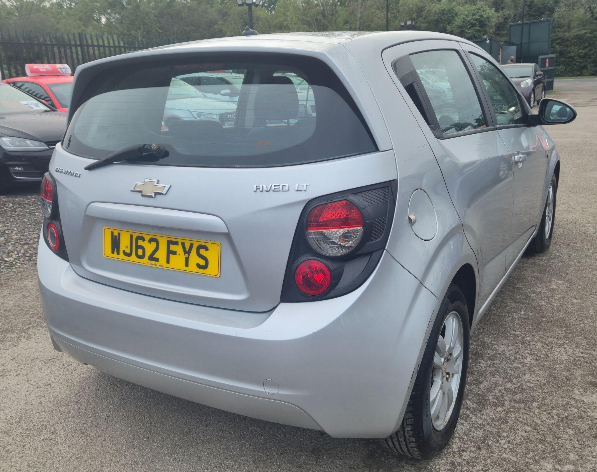 Chevrolet Aveo view 8