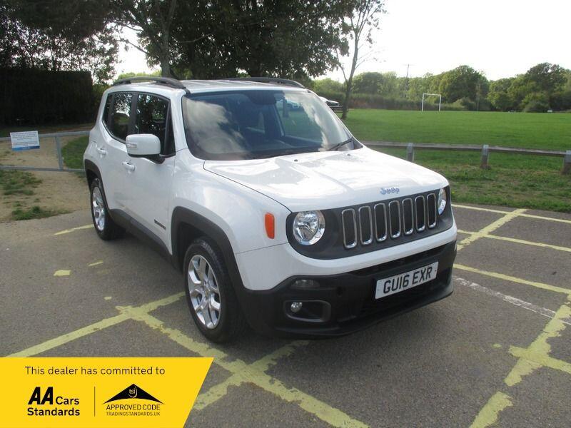 2015 Jeep Renegade in White for sale