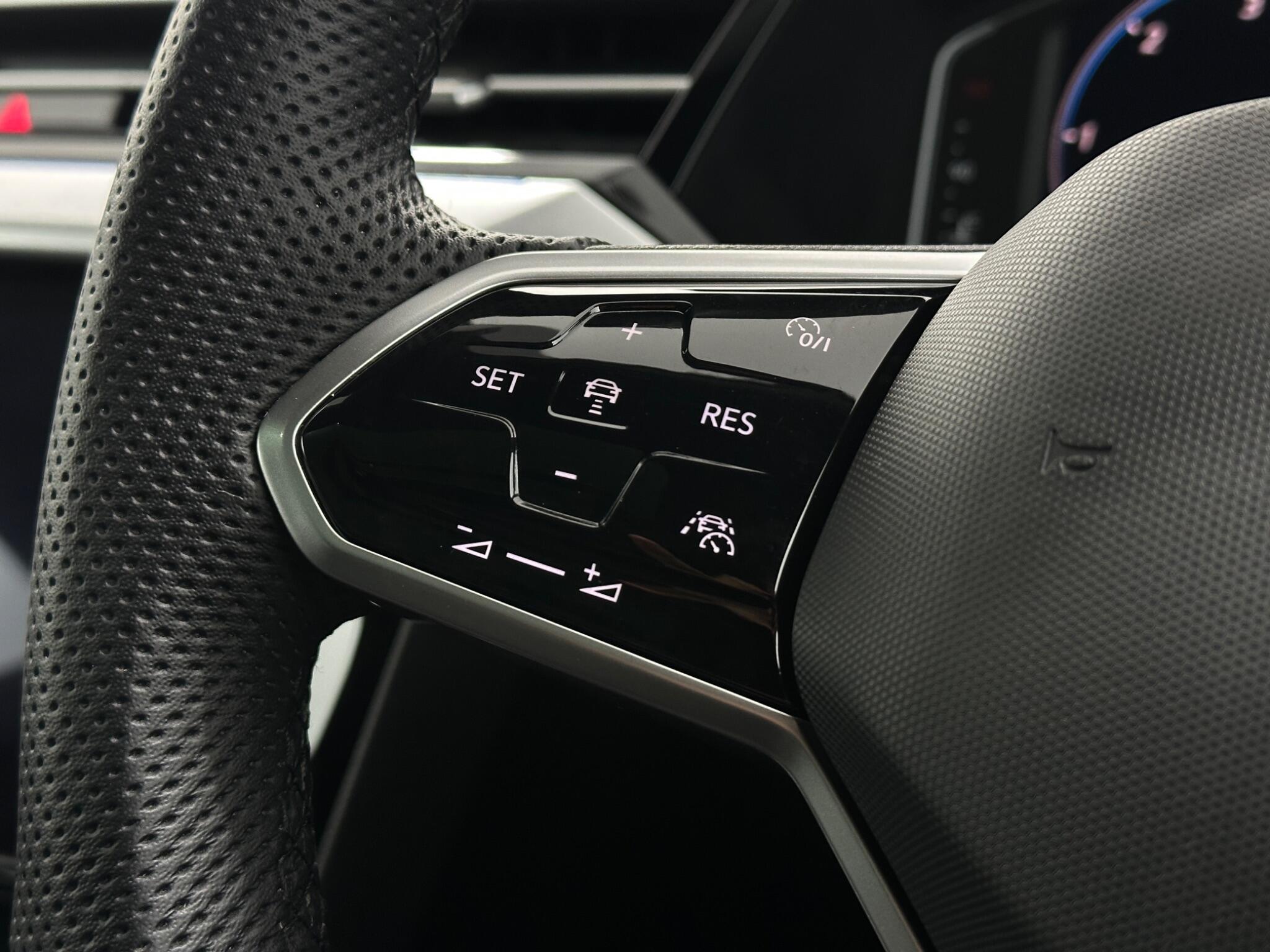 Volkswagen Arteon view 14