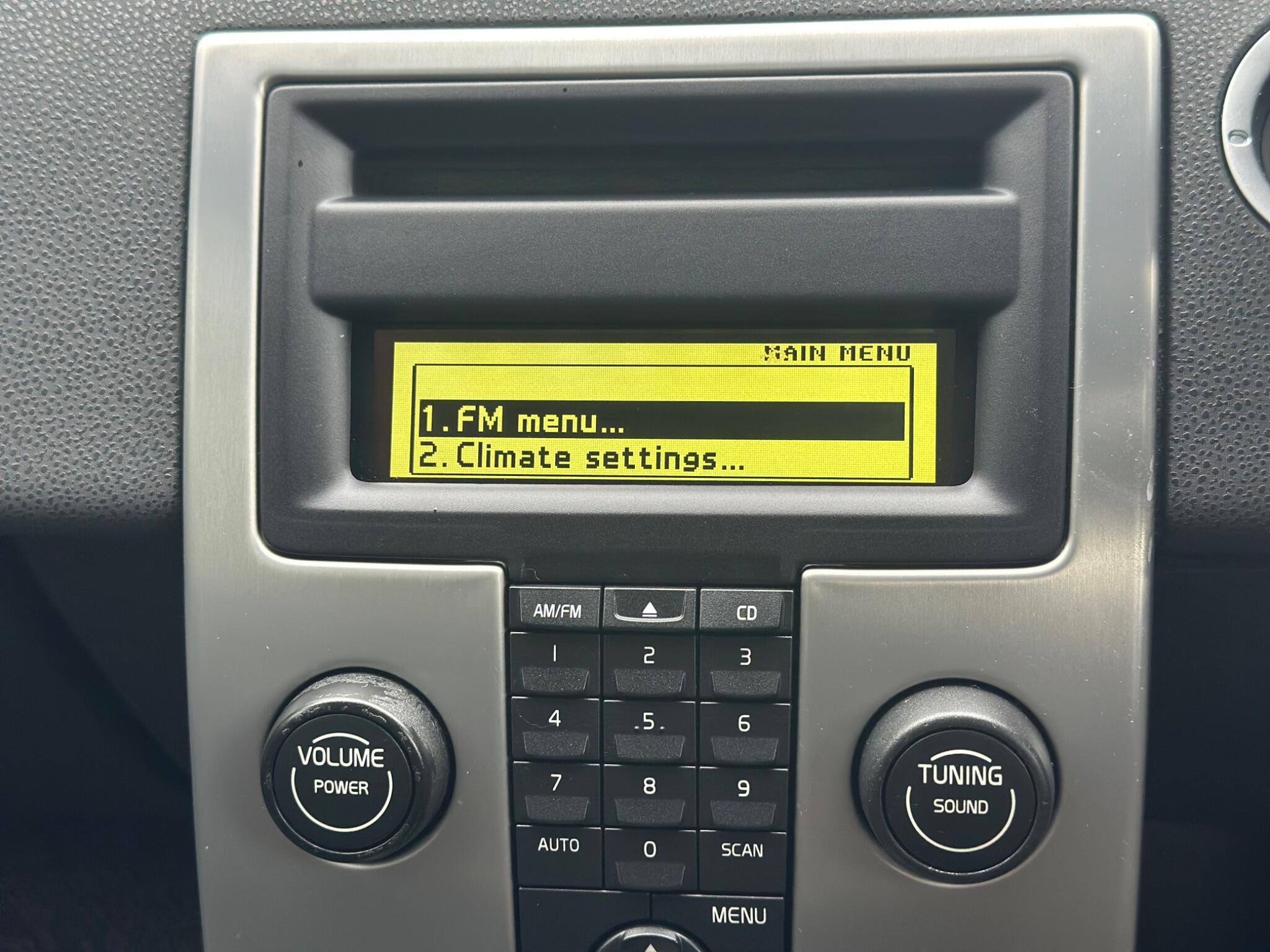 Volvo V50 view 40