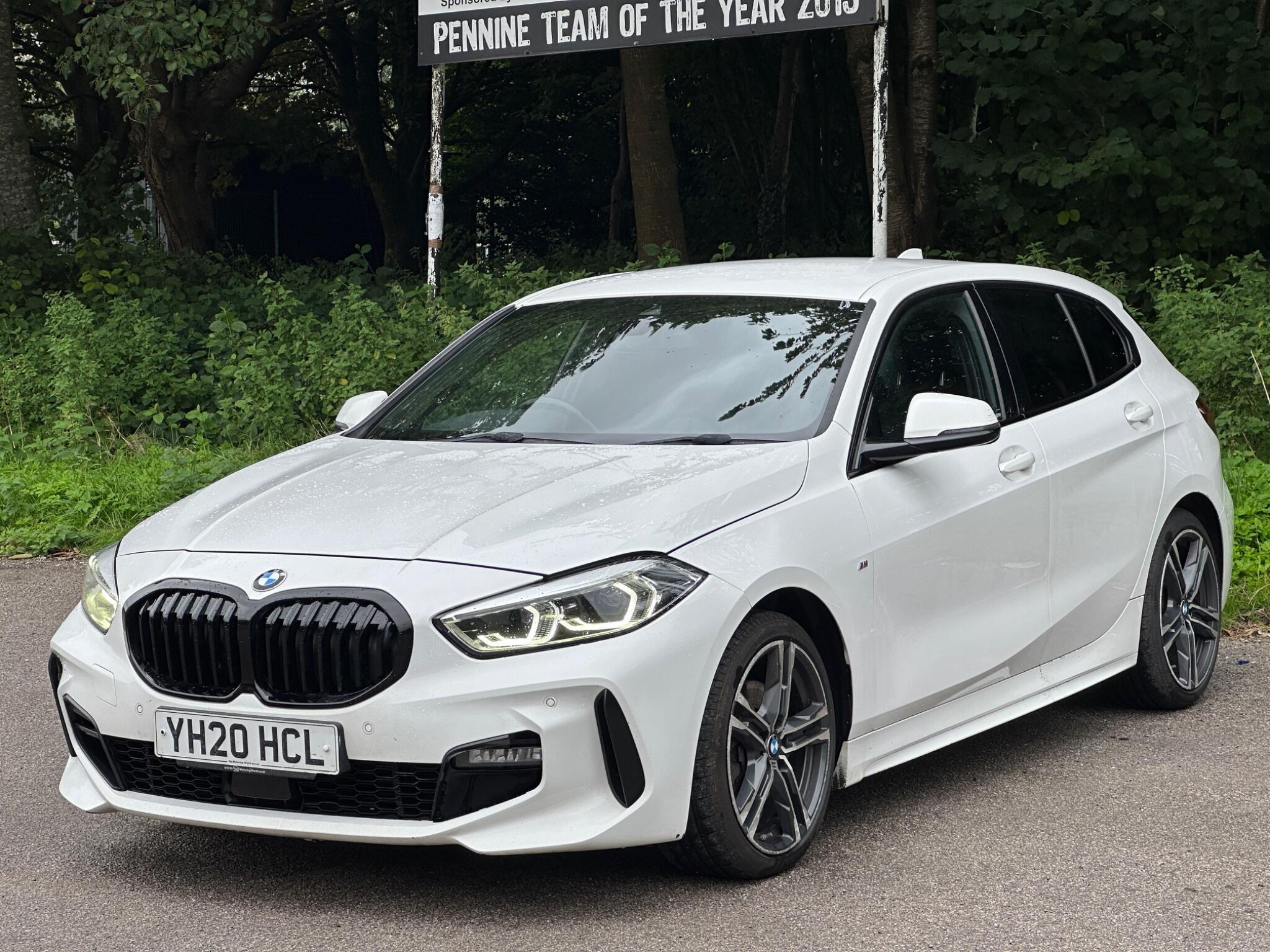 BMW 1 Series view 6