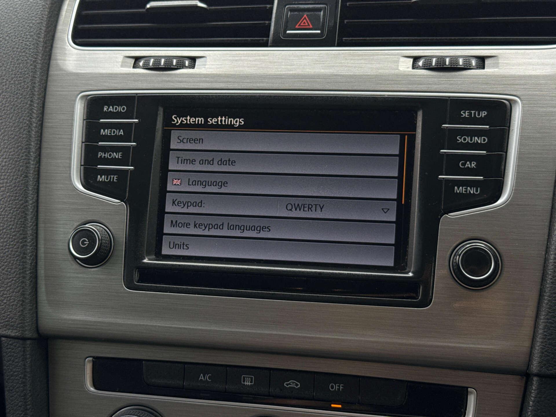 Volkswagen Golf view 49