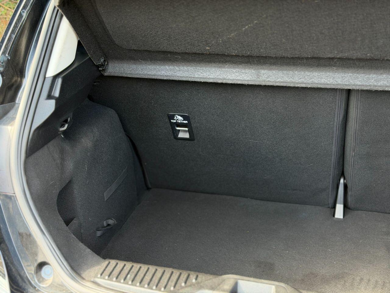 Ford Fiesta view 119