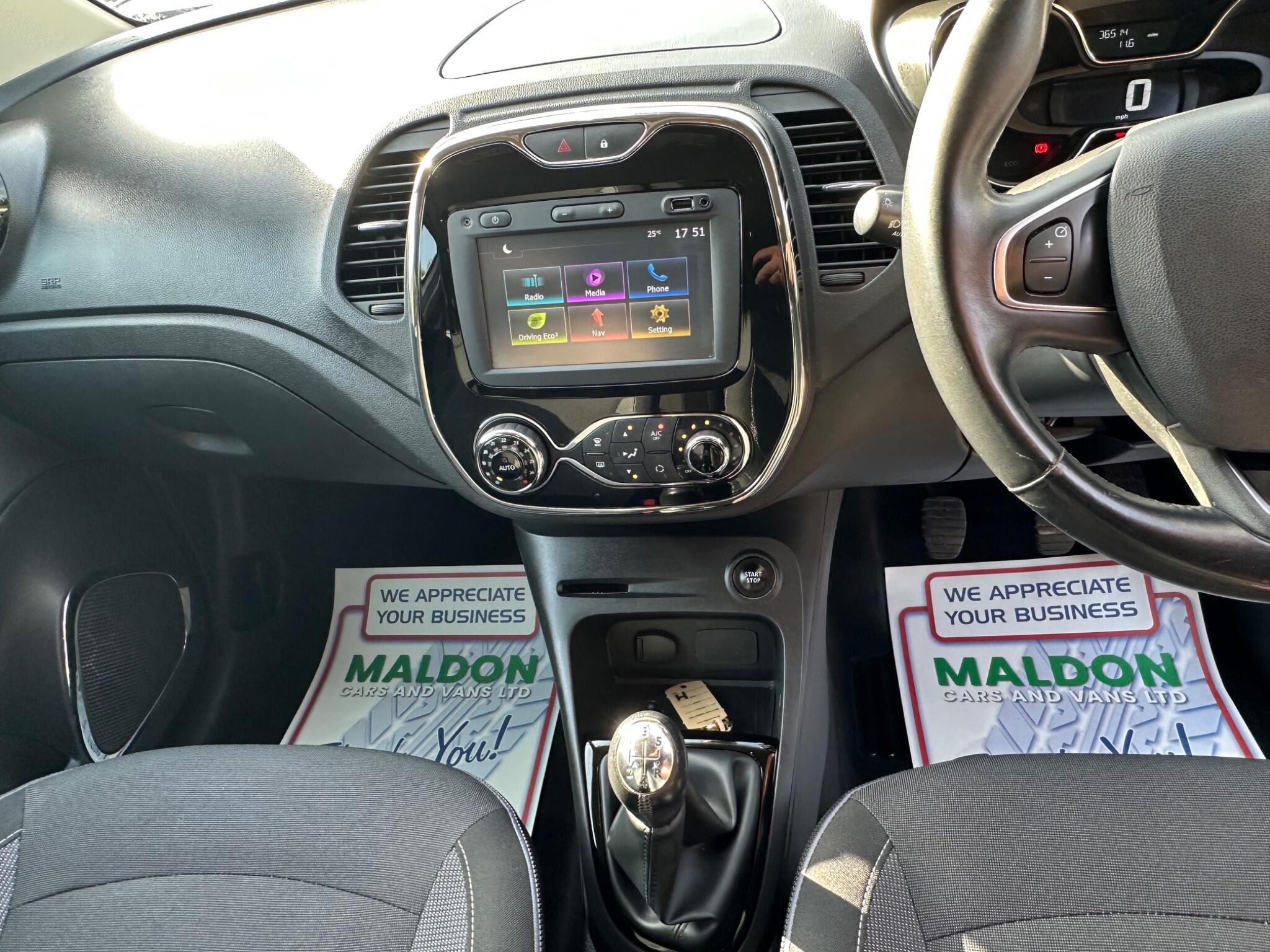 Renault Captur view 12