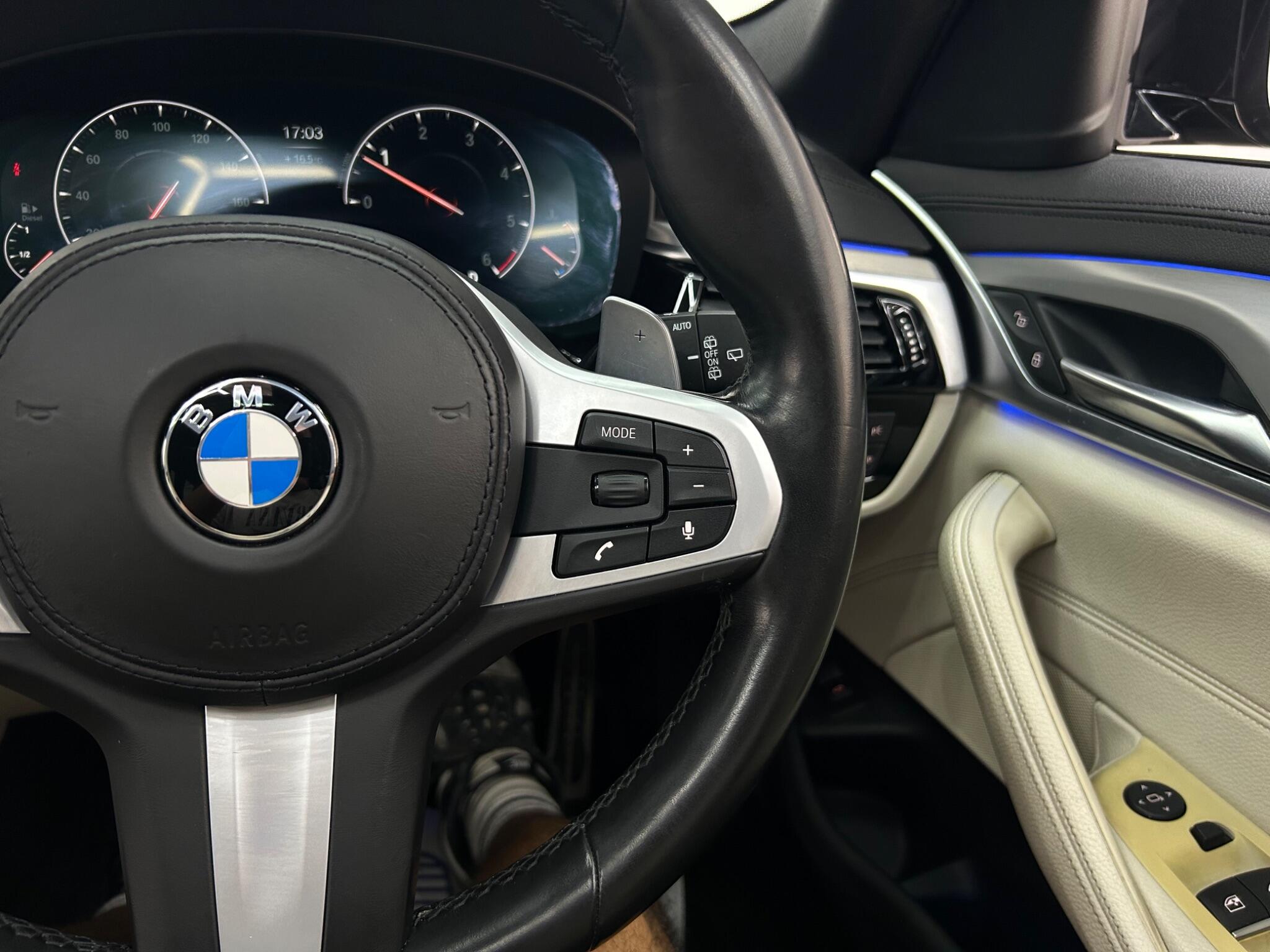BMW 5 Series view 42