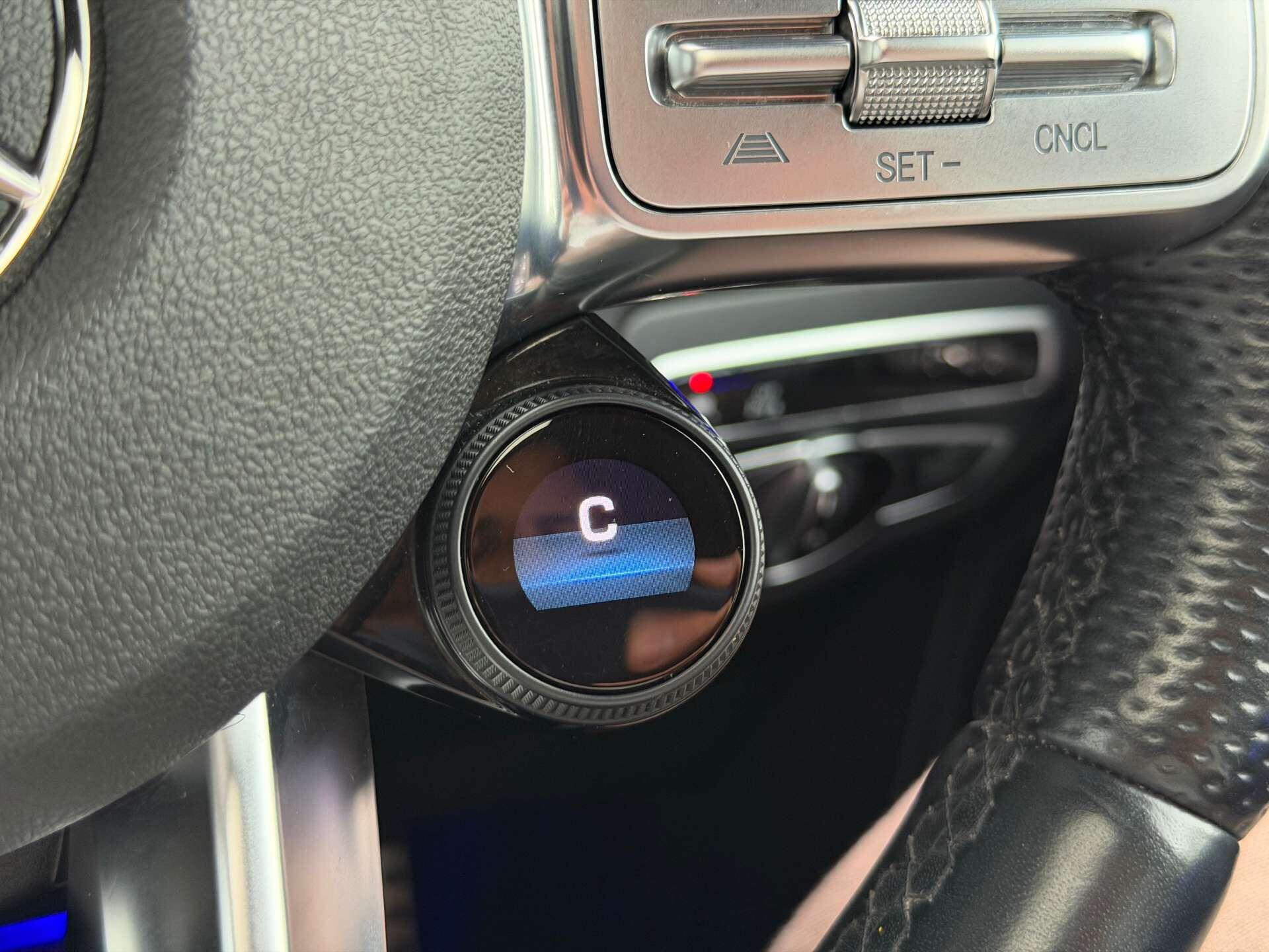Mercedes-Benz G-Class view 43