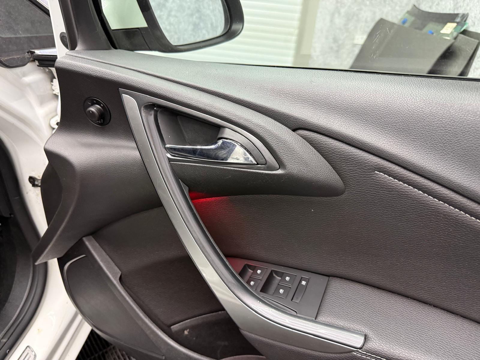 Vauxhall Astra view 20