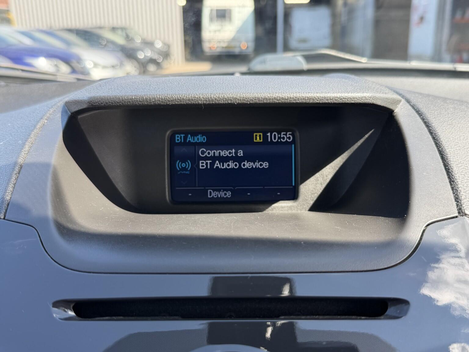 Ford Ecosport view 35