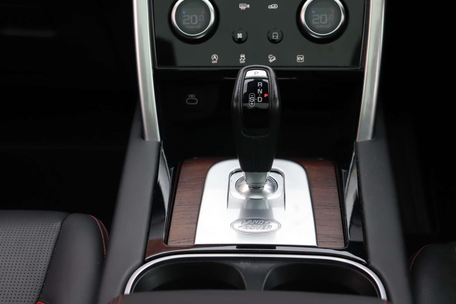 Land Rover Discovery Sport view 21