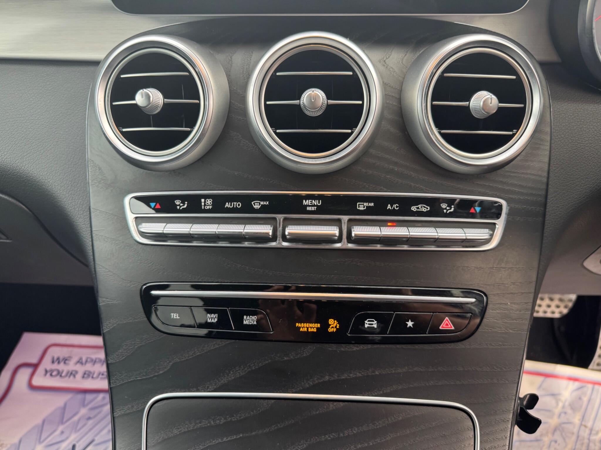 Mercedes-Benz GLC view 25