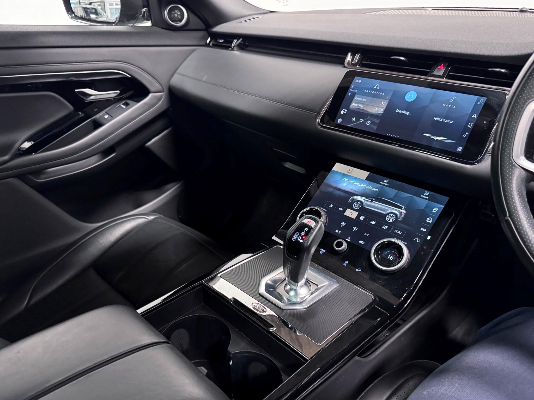 Land Rover Range Rover Evoque view 33