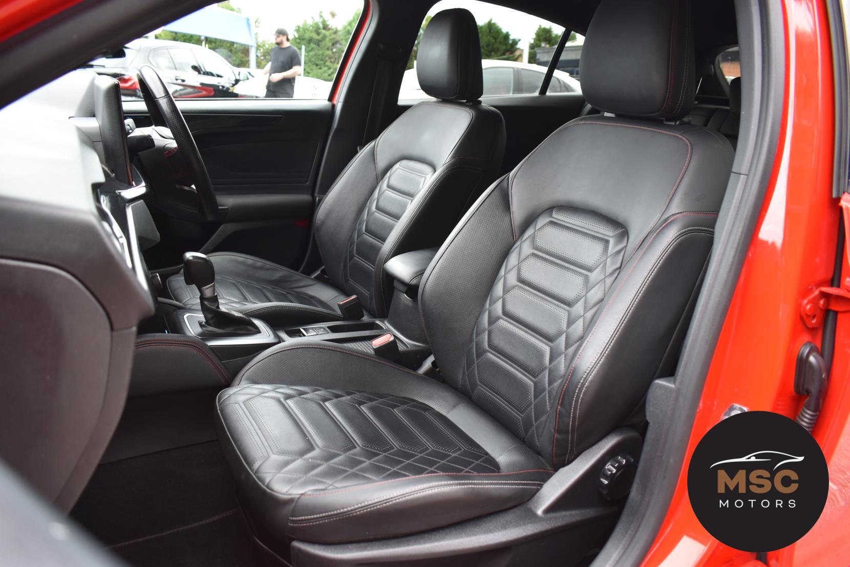 Ford Focus view 36