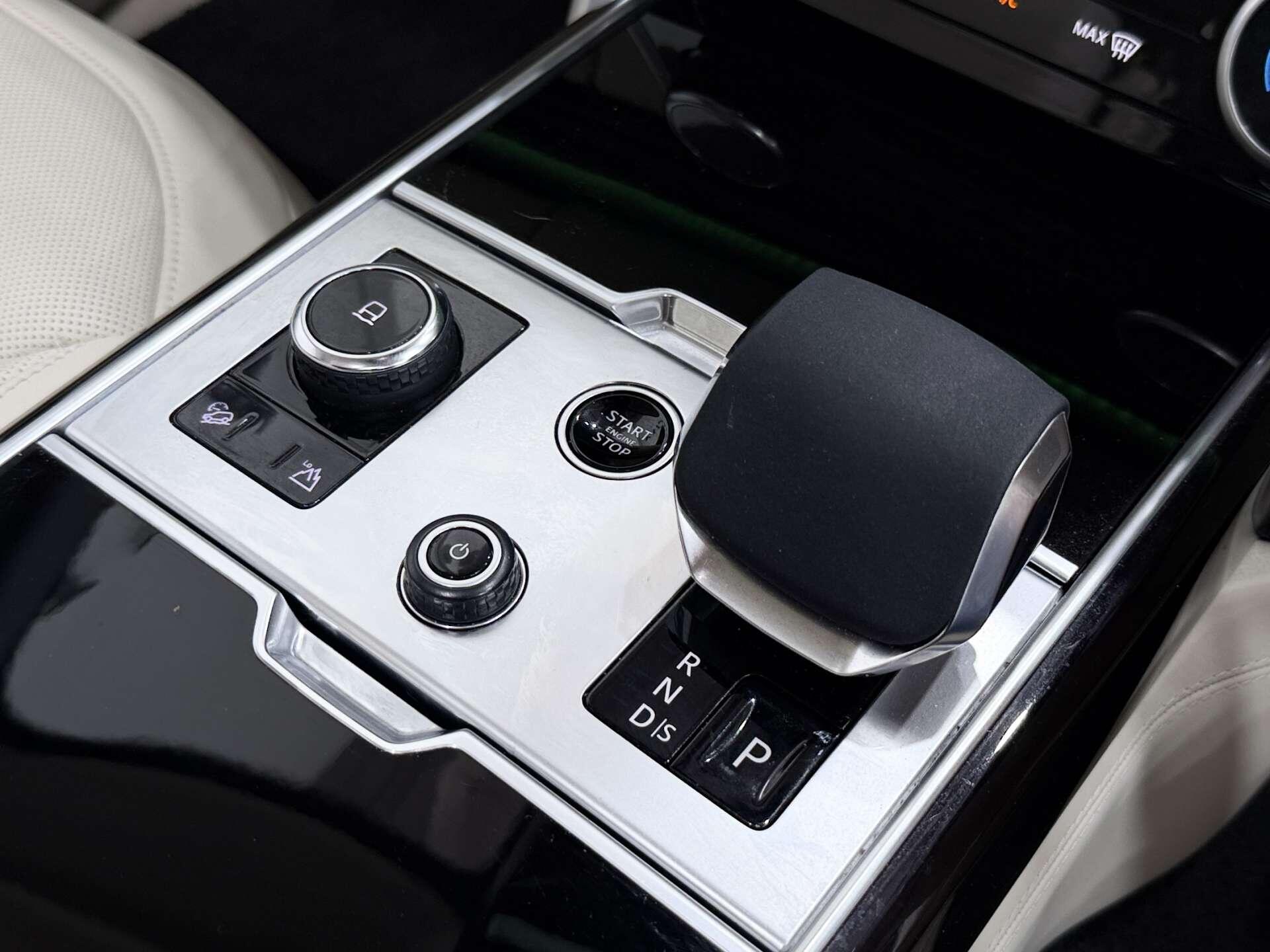Land Rover Range Rover view 51