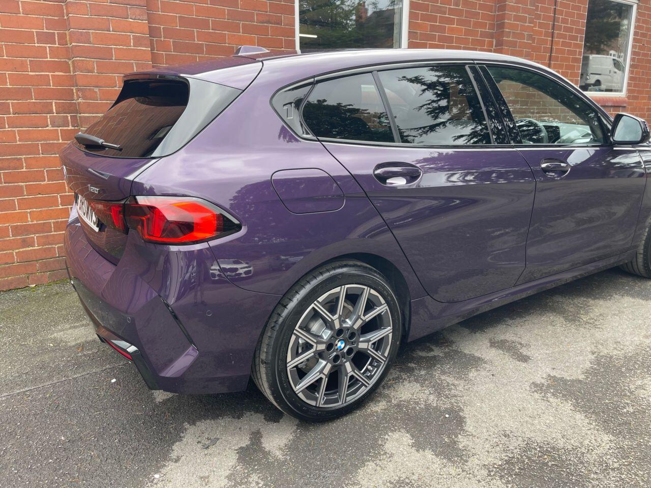 BMW 1 Series view 8
