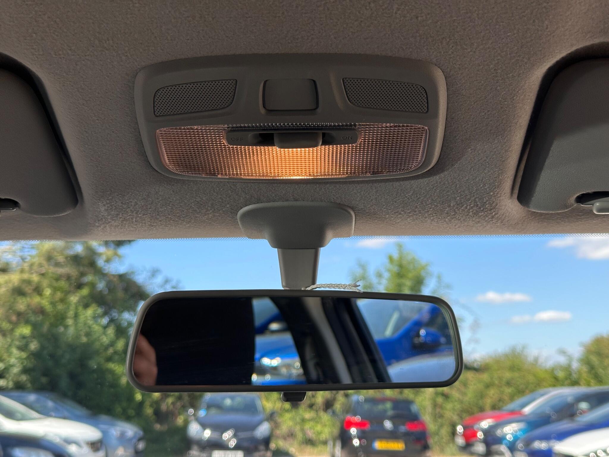 Suzuki Swift view 44