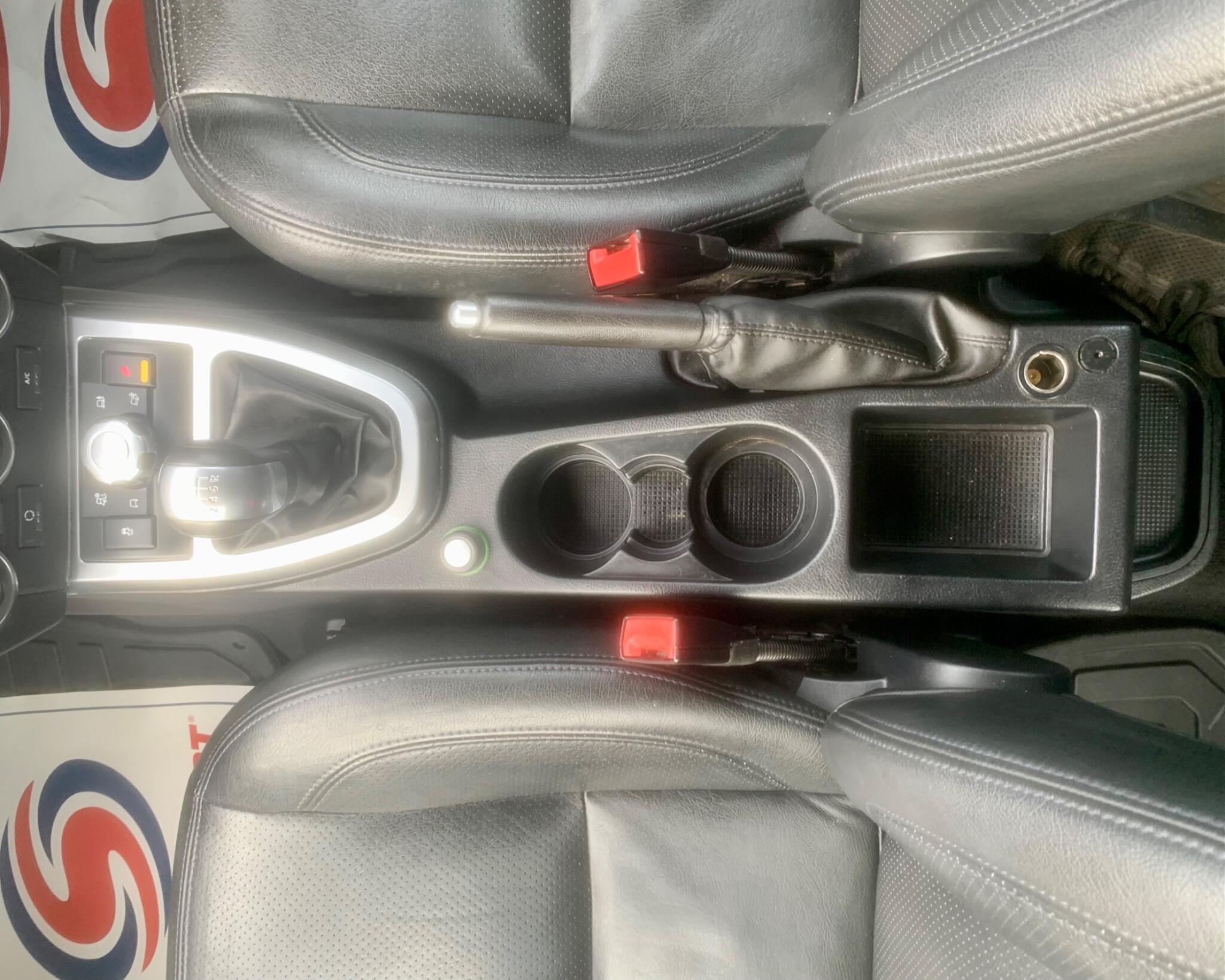 Land Rover Freelander 2 view 27