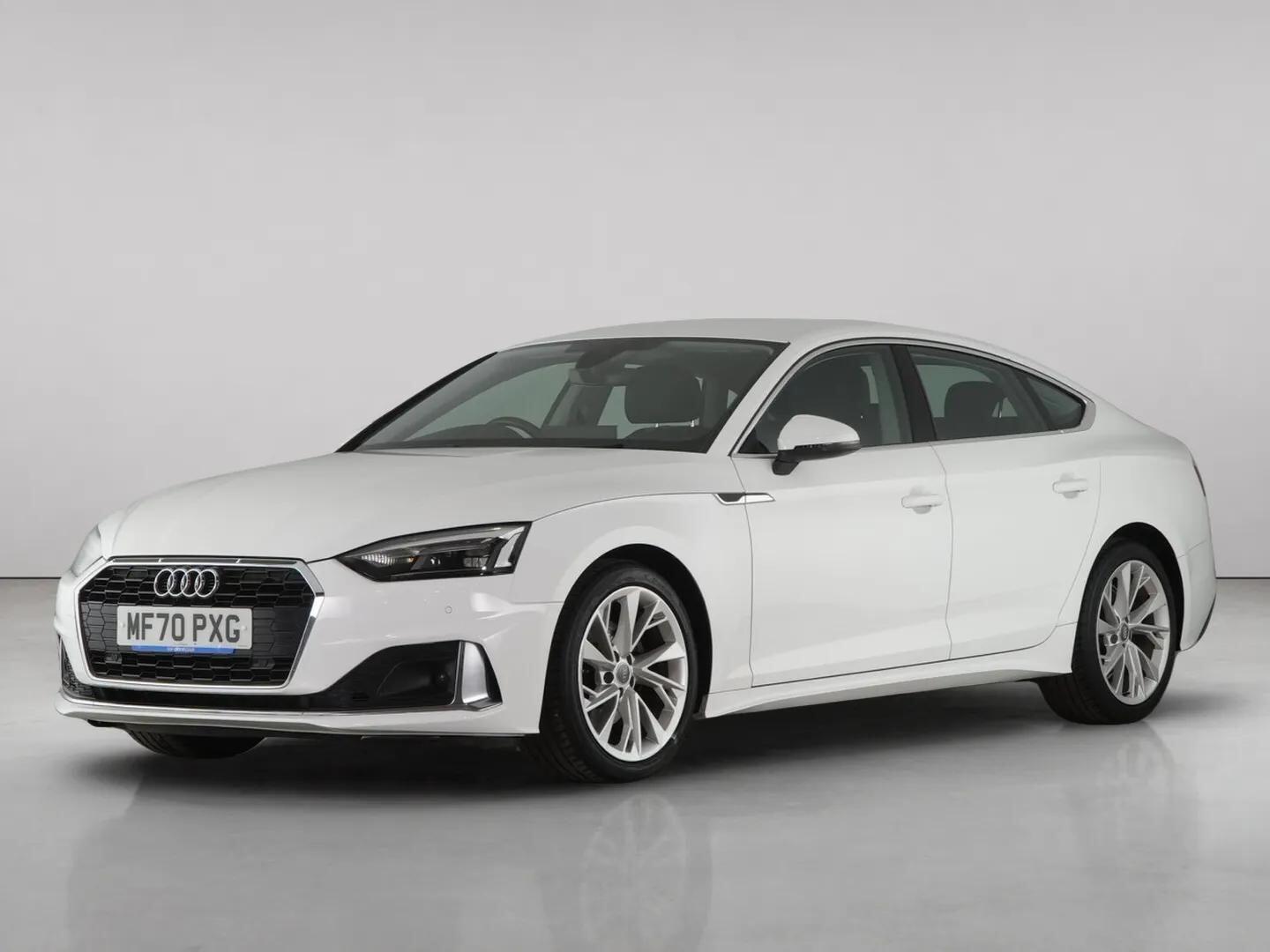 Audi A5 view 2