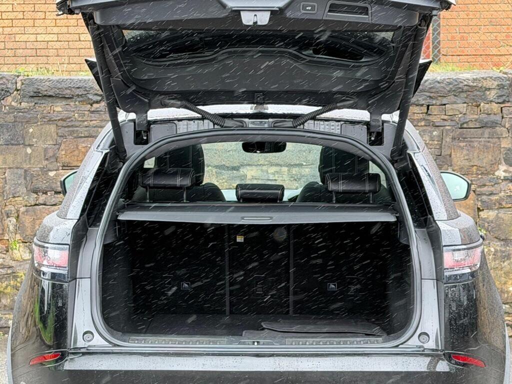 Land Rover Range Rover Velar view 22