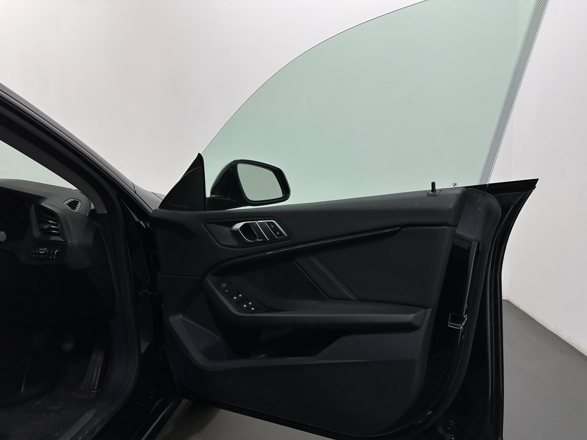 BMW 2 Series view 34