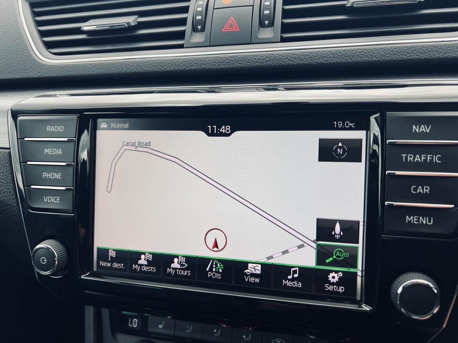 Skoda Superb view 16