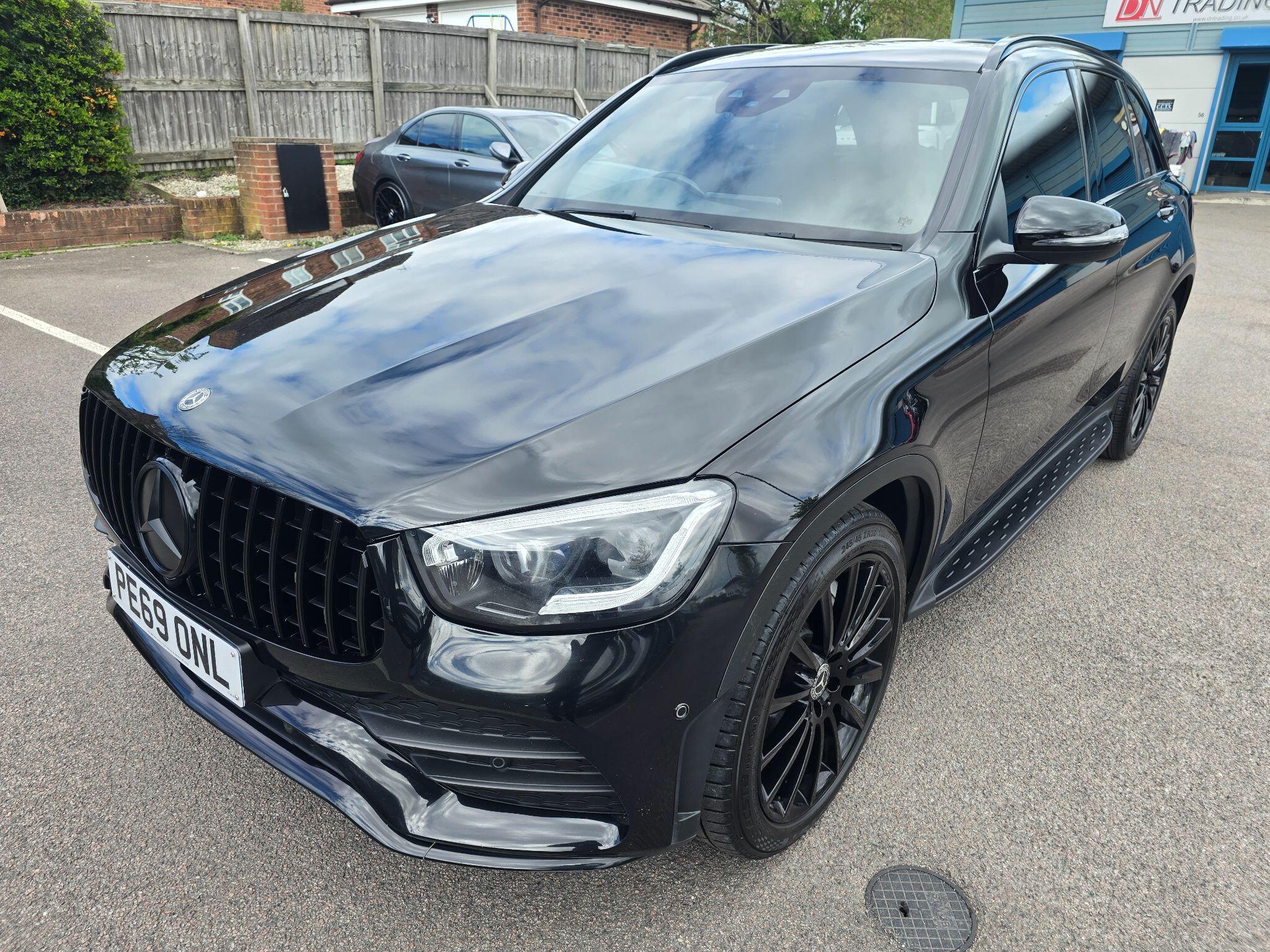 Mercedes-Benz GLC view 11