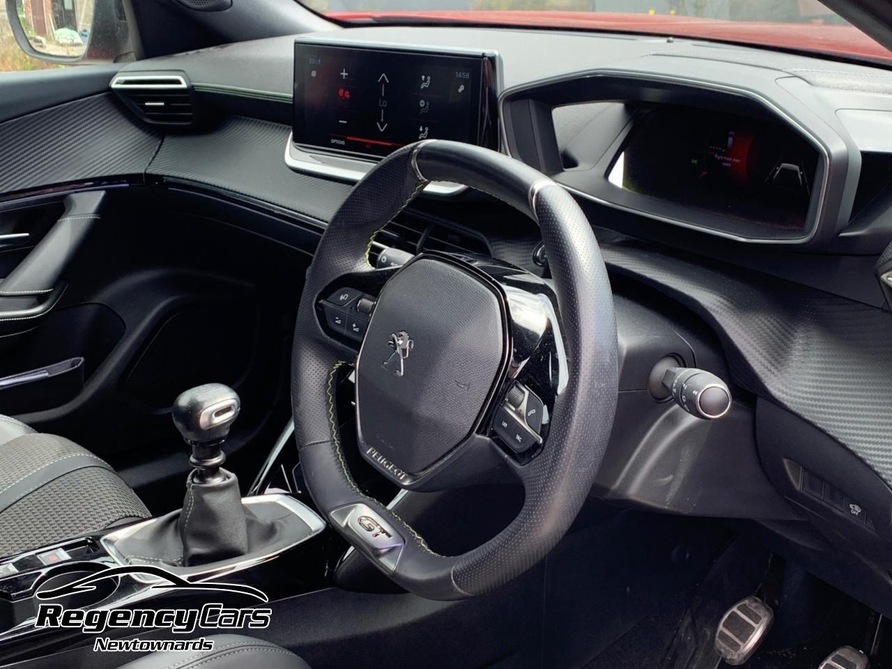 Peugeot 2008 view 39