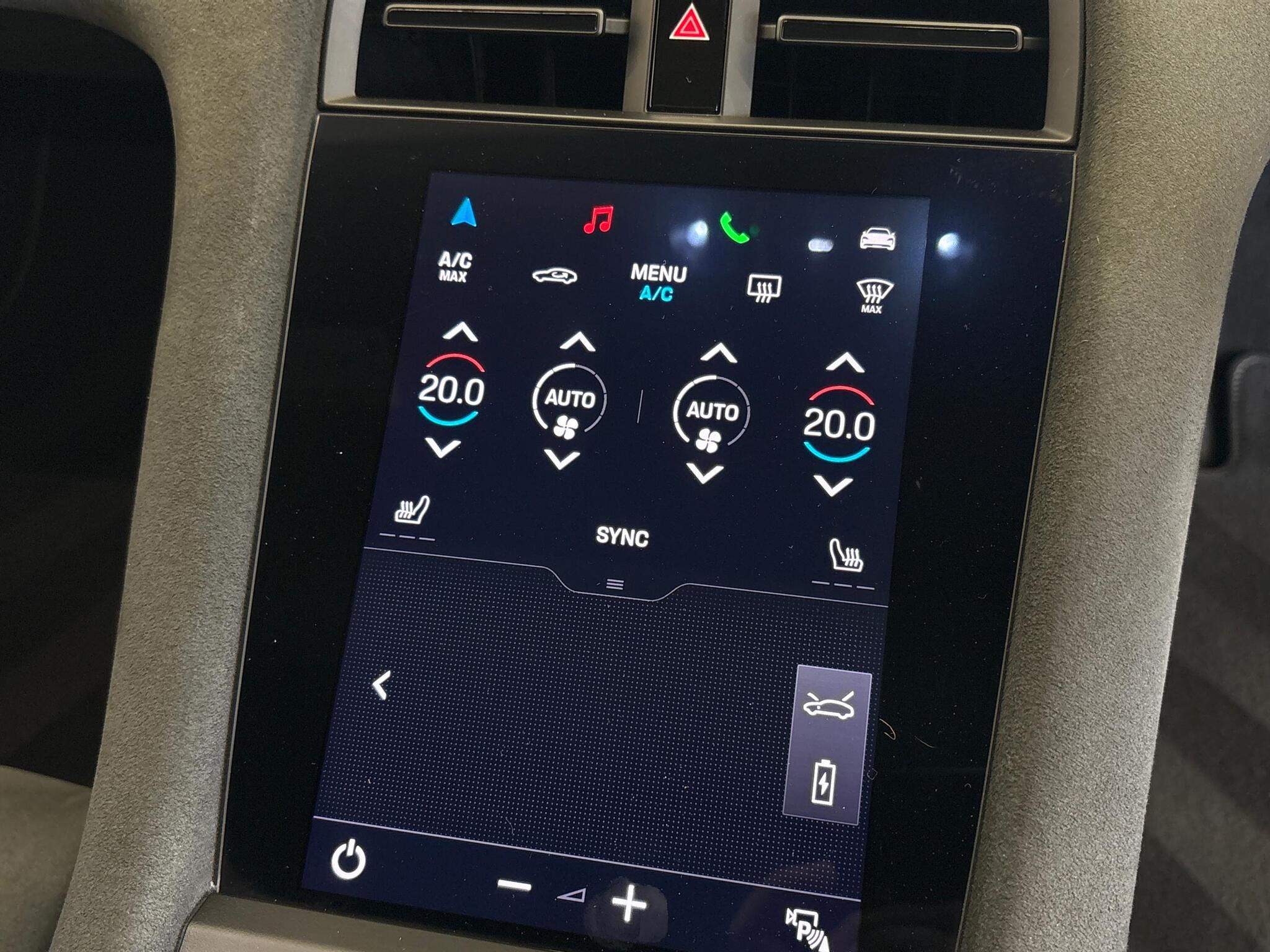 Porsche Taycan view 40