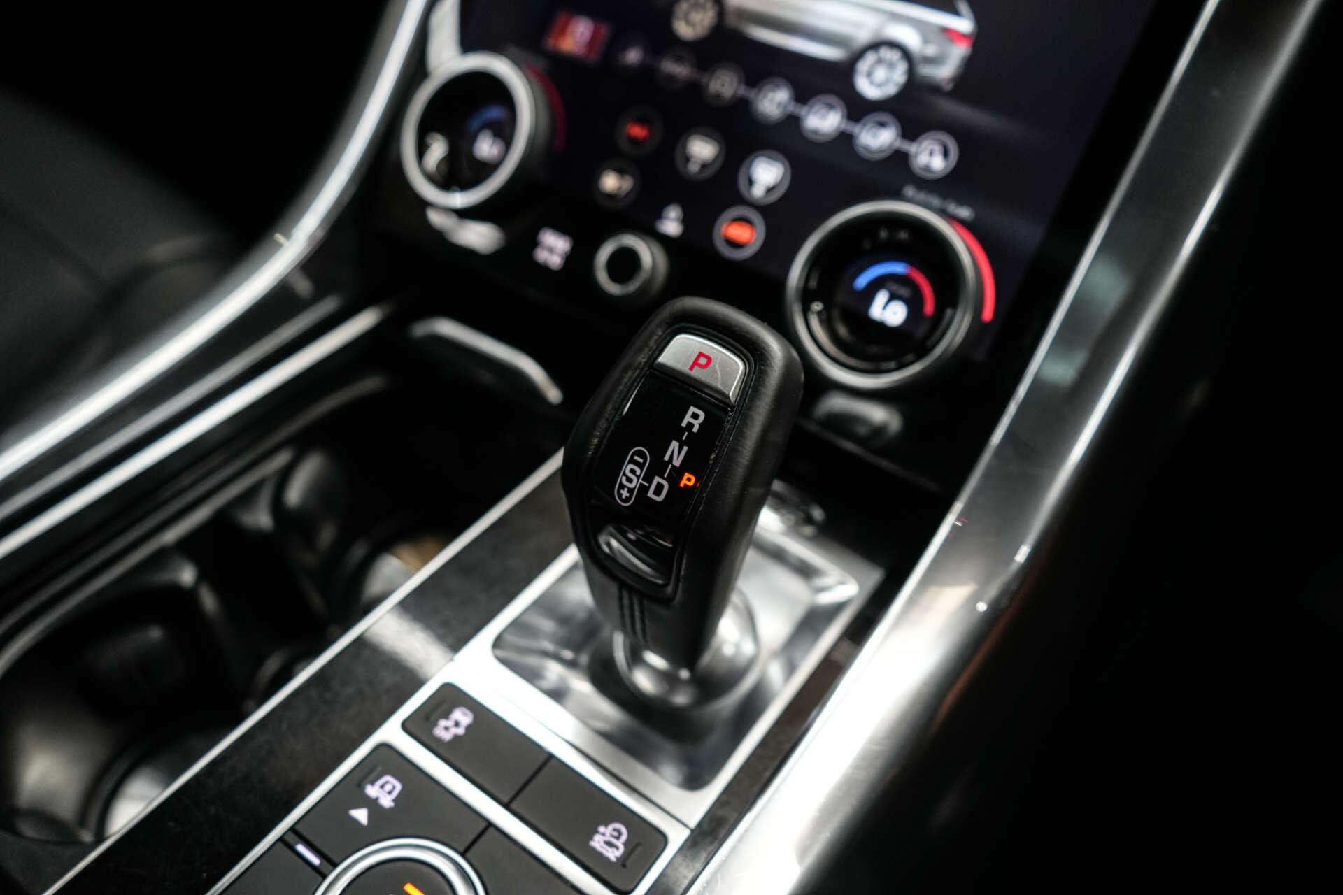 Land Rover Range Rover Sport view 28