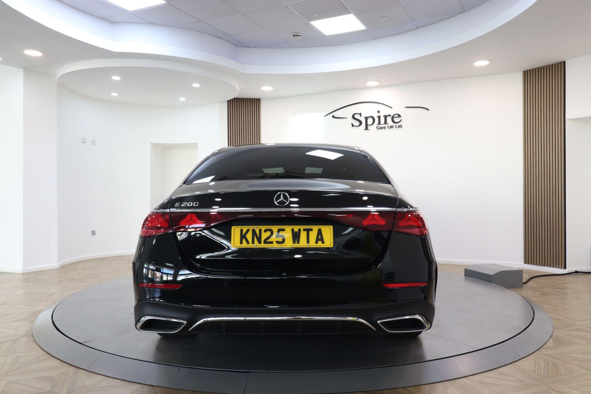Mercedes-Benz E Class view 8