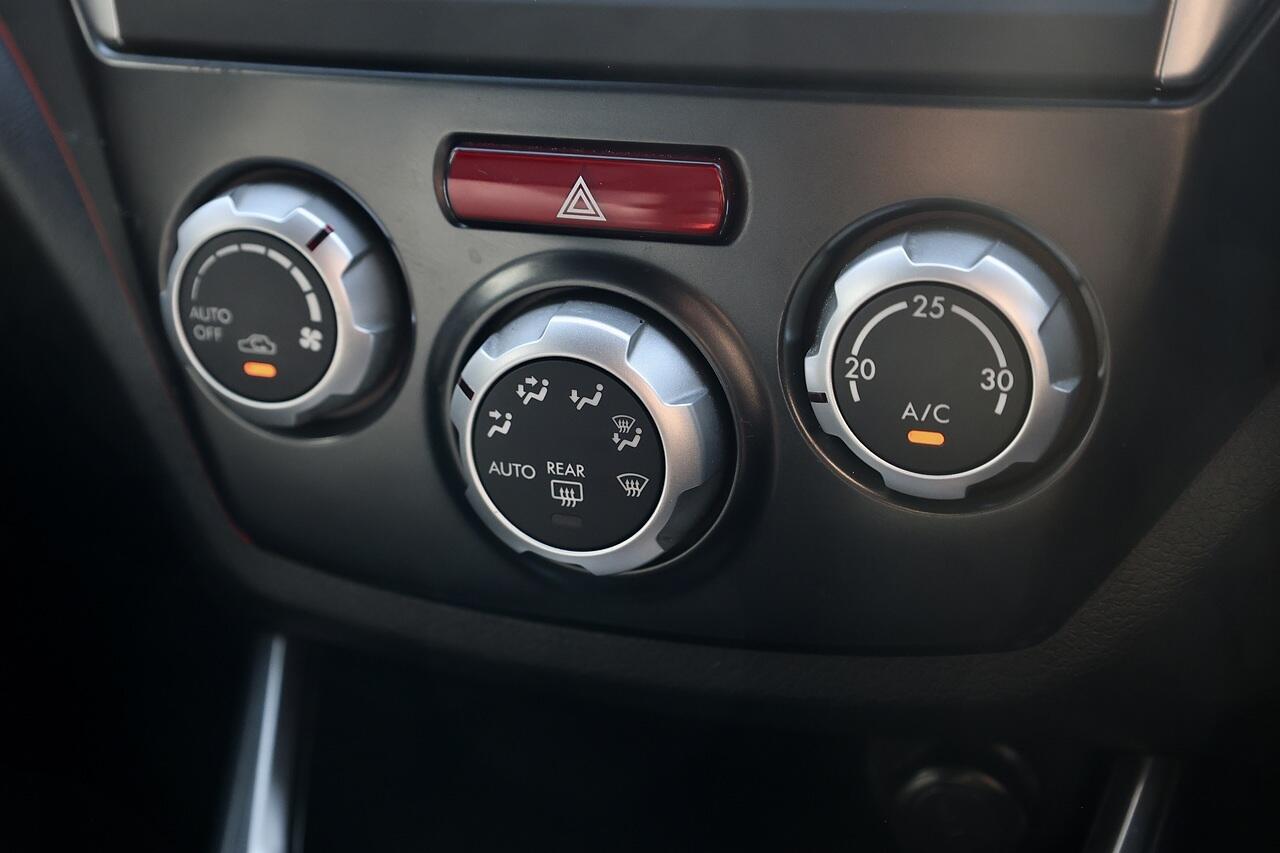 Subaru Impreza view 17