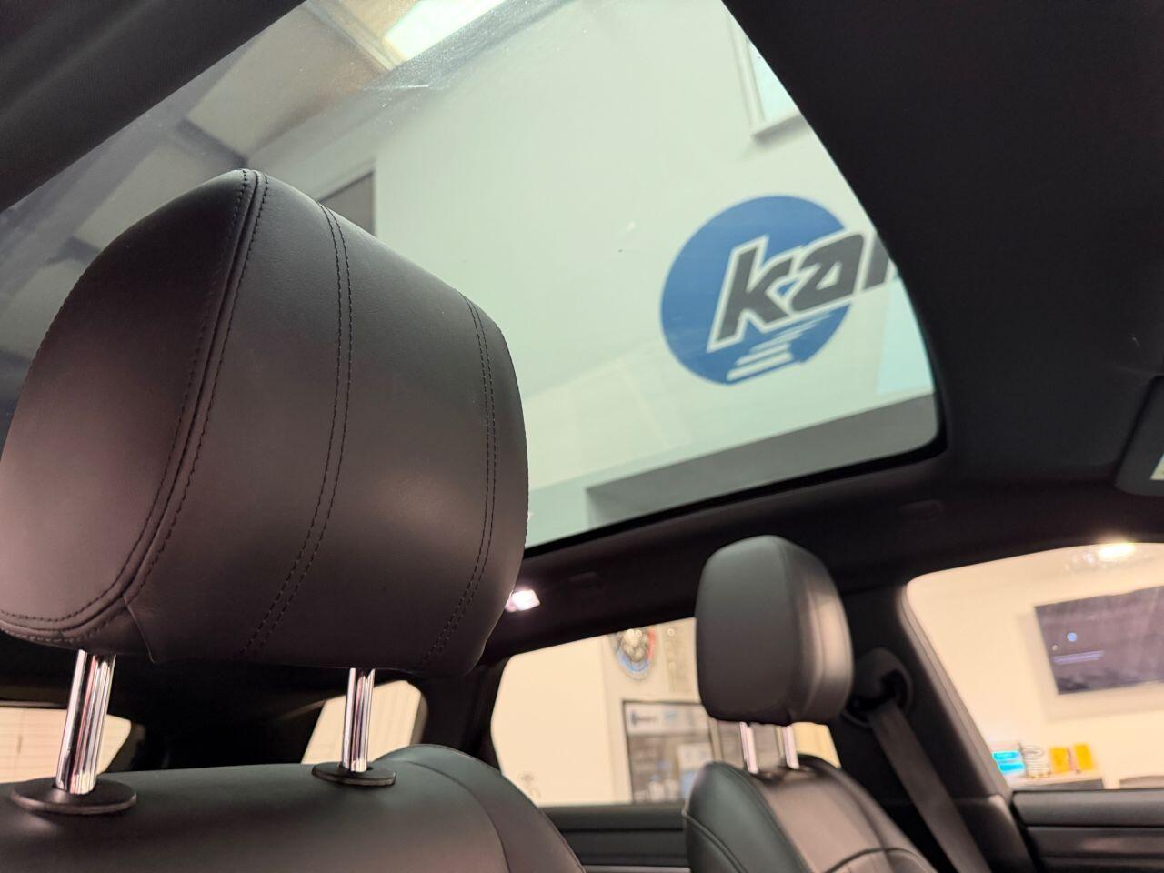 Land Rover Range Rover Evoque view 52