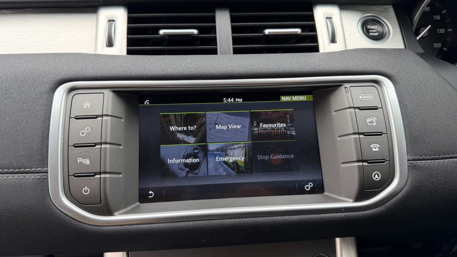 Land Rover Range Rover Evoque view 38