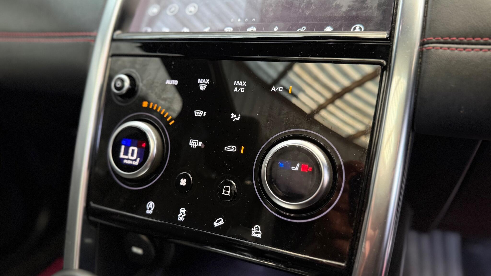 Land Rover Discovery Sport view 22