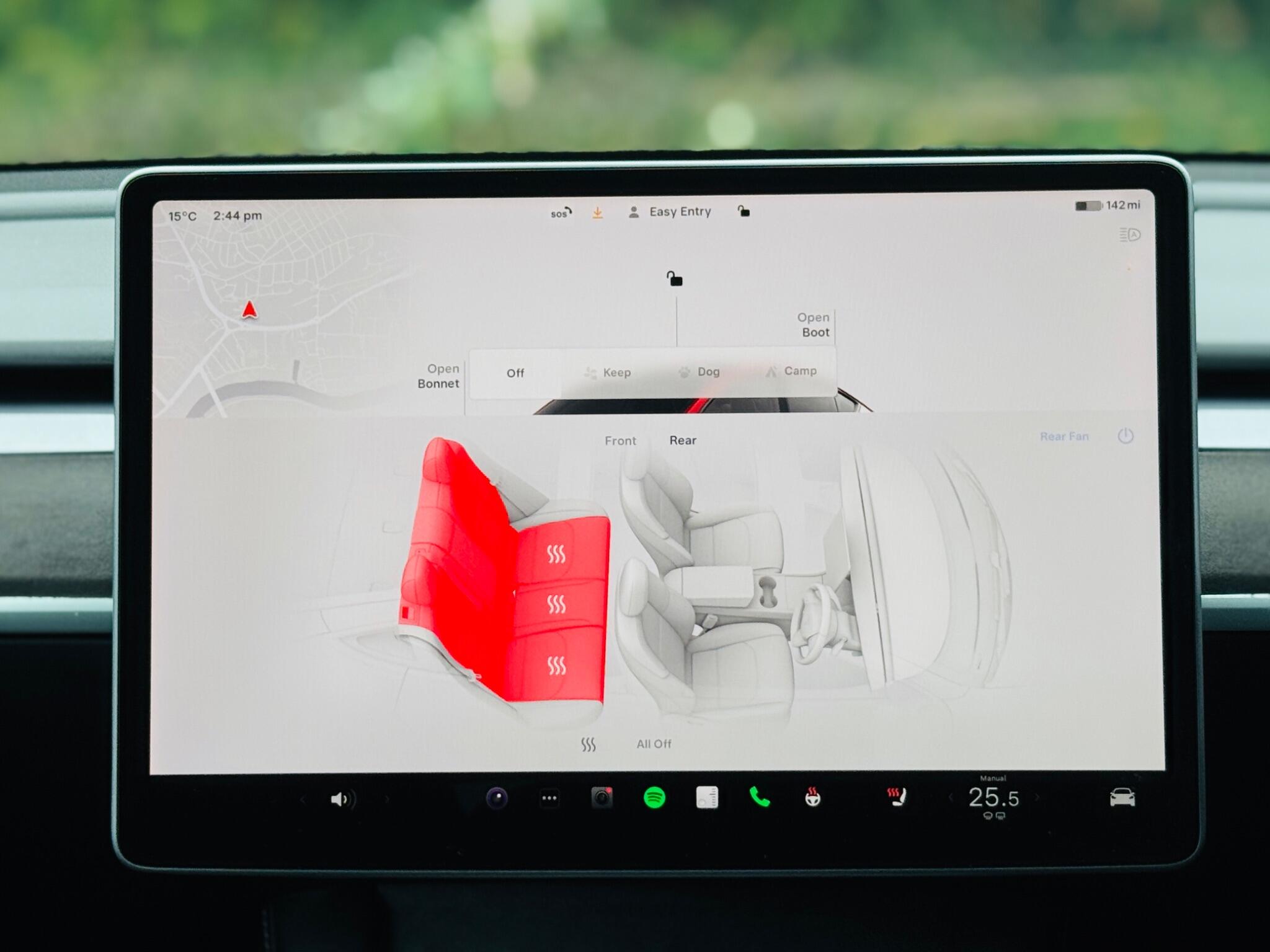 Tesla Model Y view 21