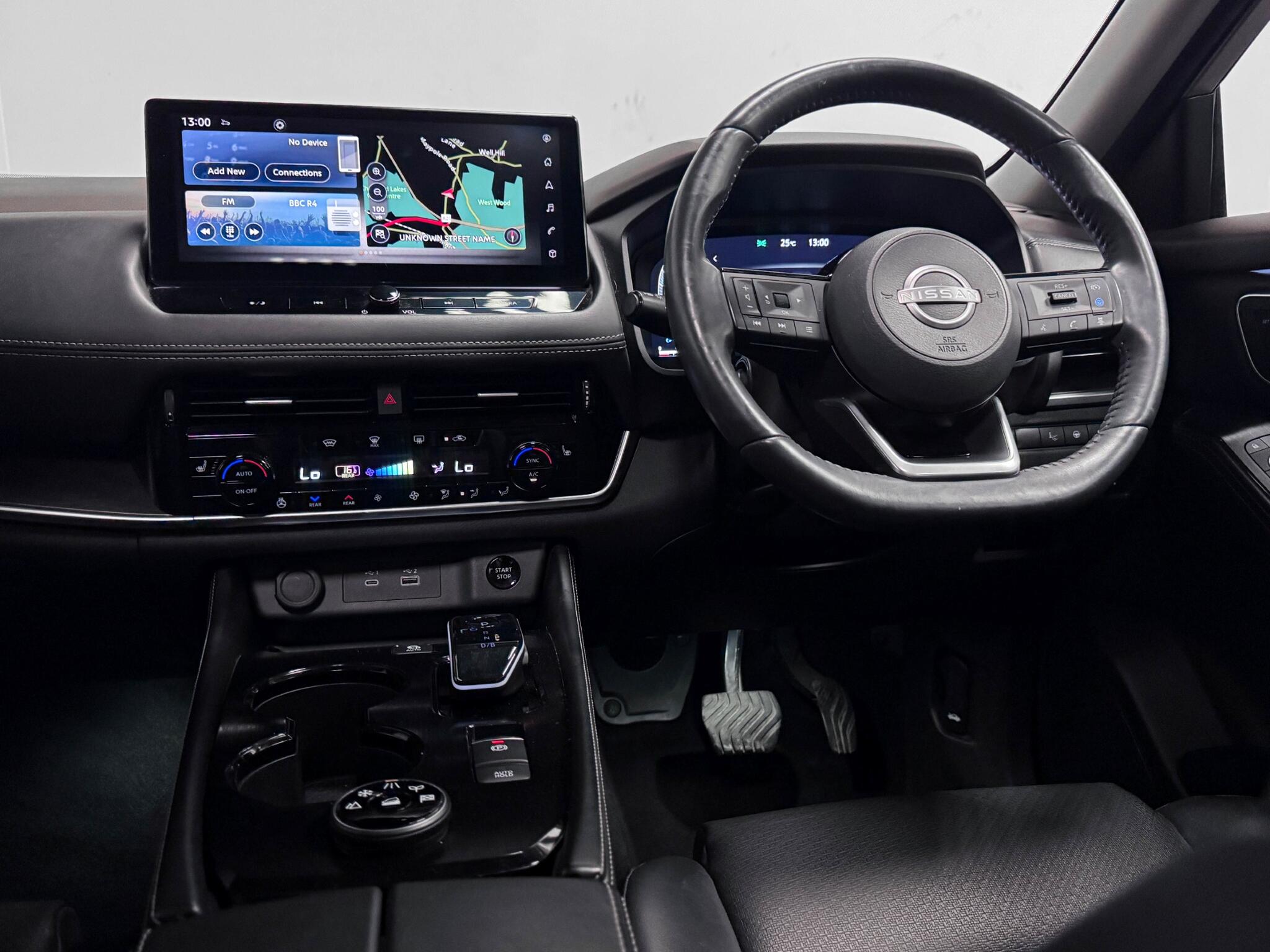 Nissan X-Trail view 18