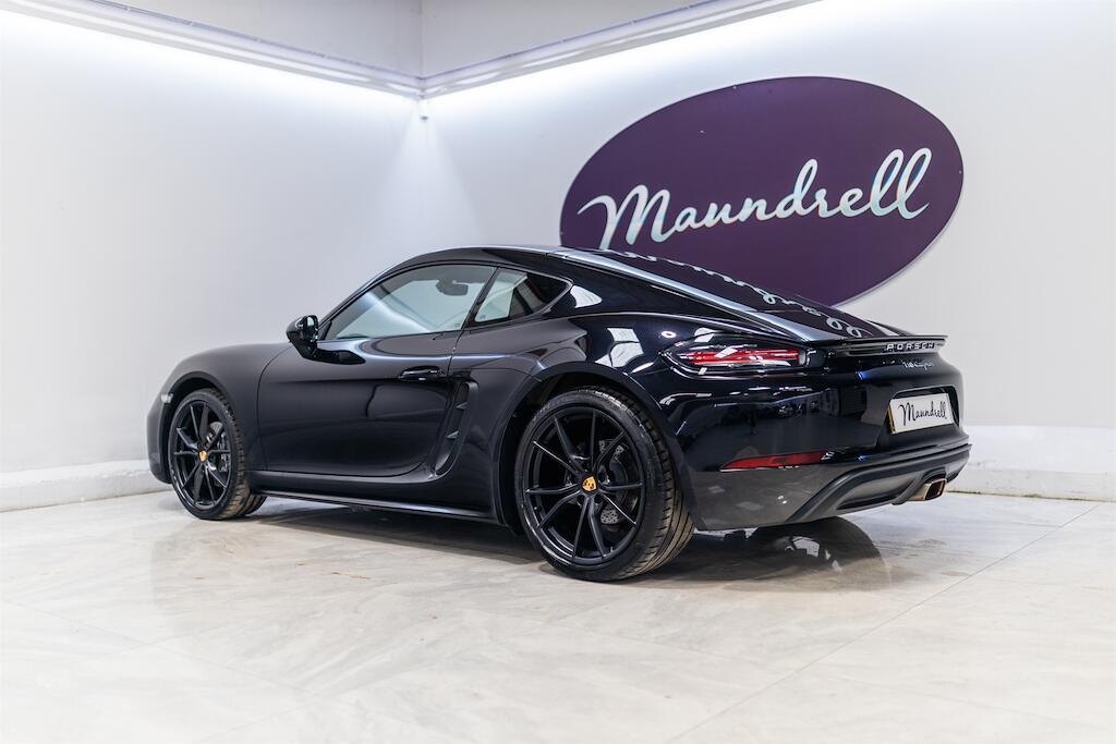 Porsche Cayman view 4
