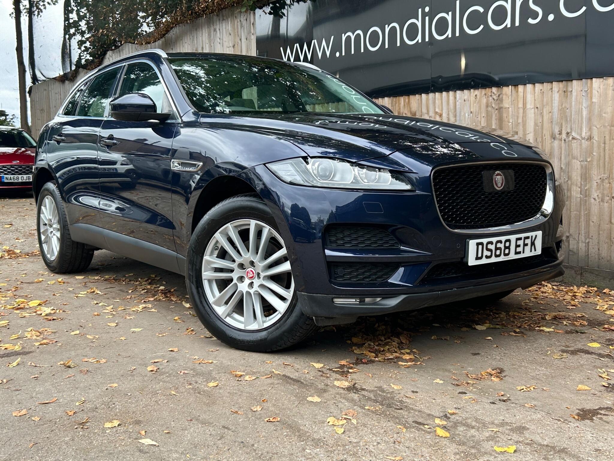 Jaguar F-Pace view 13