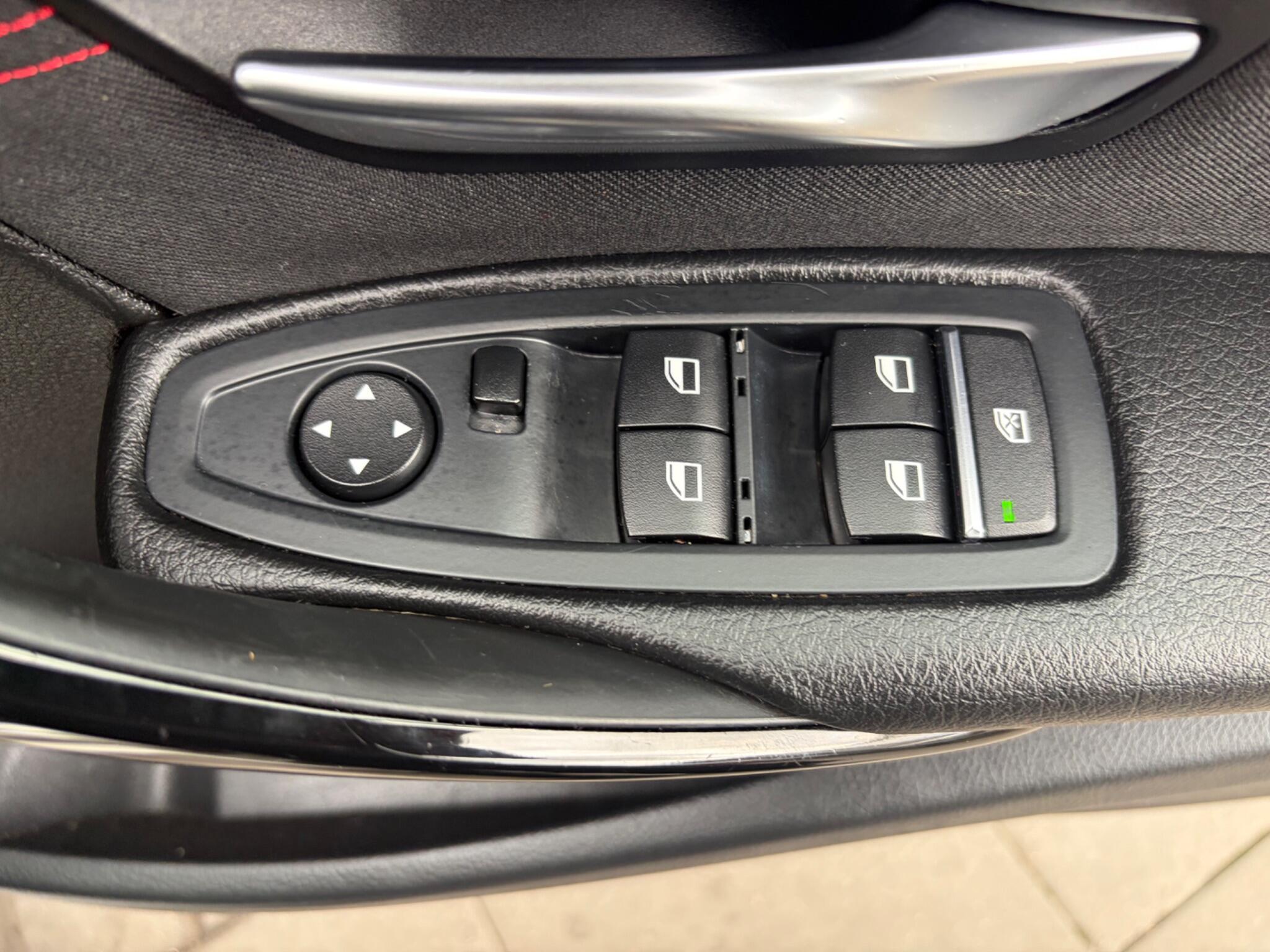 BMW 3 Series view 57